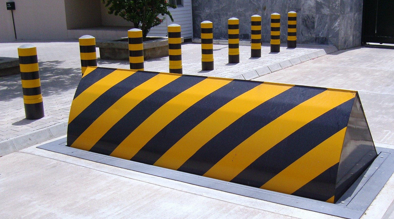 Road blocker